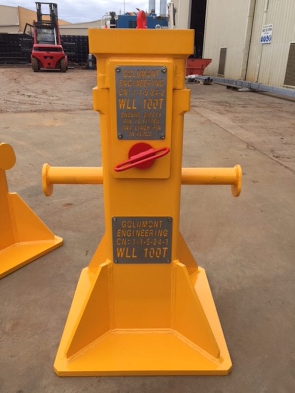 Equipment safety stand certified to 100t working load limit